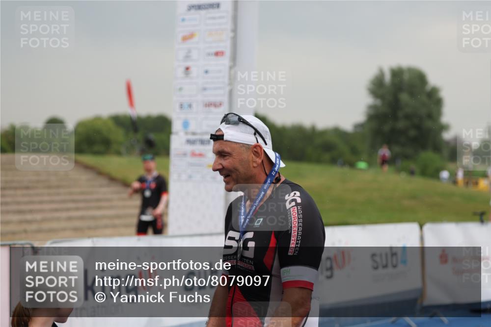 22.06.2025 - Viking Triathlon Yannick Fuchs http://msf.ph/oto/8079097 22.06.2025 16:39:32 Ziel 156 meine-sportfotos.de