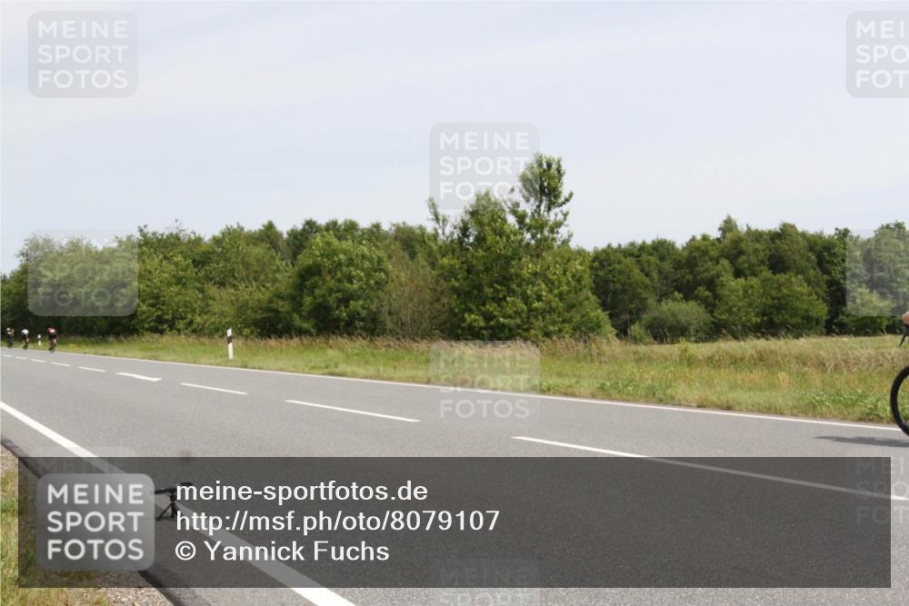 22.06.2025 - Viking Triathlon Yannick Fuchs http://msf.ph/oto/8079107 22.06.2025 12:11:51 Radfahren 234, 449, 475 meine-sportfotos.de