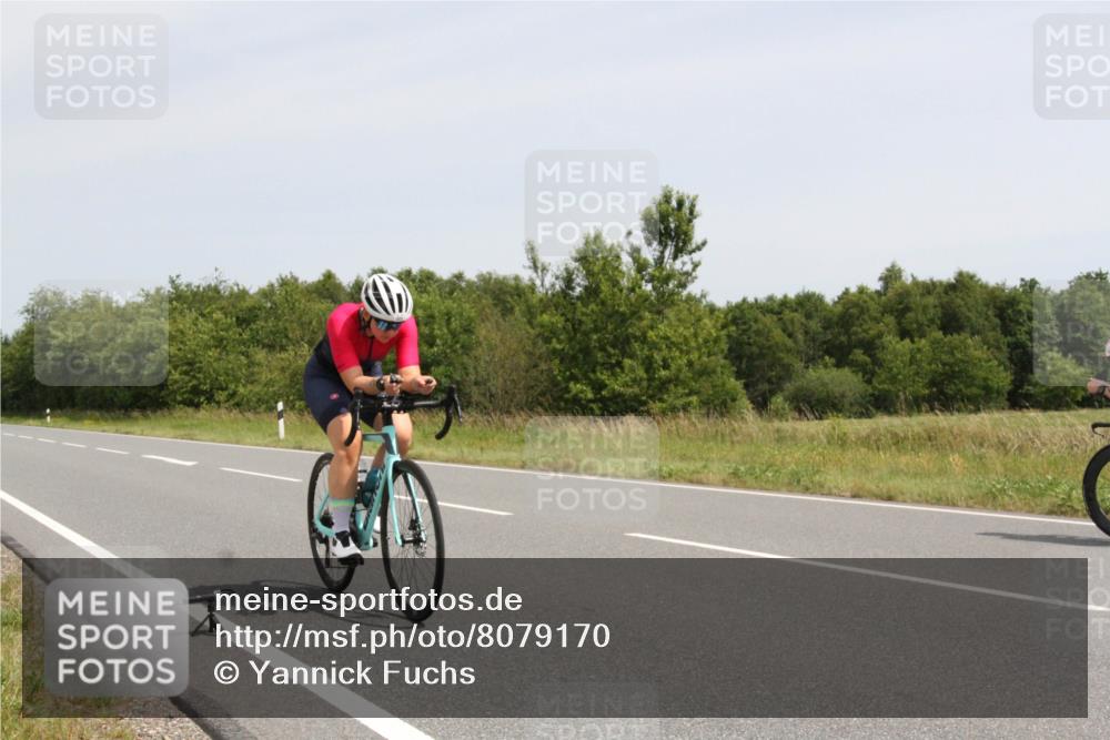 22.06.2025 - Viking Triathlon Yannick Fuchs http://msf.ph/oto/8079170 22.06.2025 12:12:51 Radfahren 93, 287, 473, 659 meine-sportfotos.de