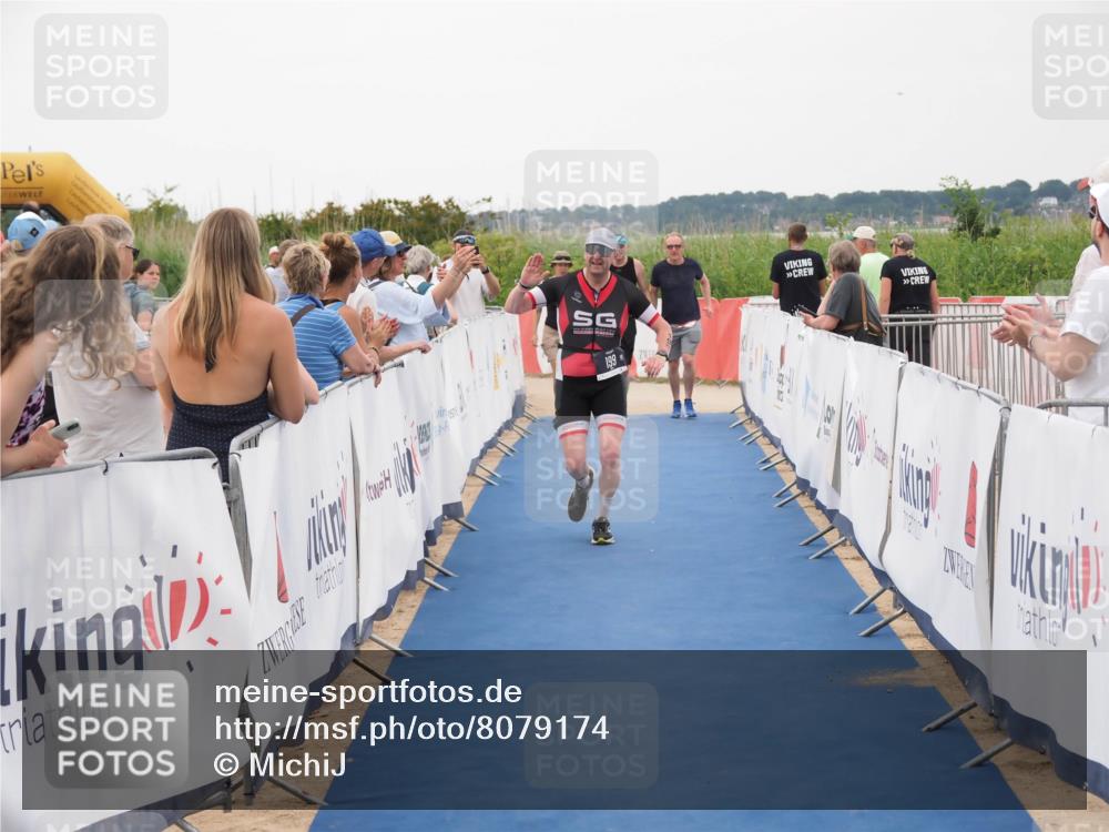 22.06.2025 - Viking Triathlon MichiJ http://msf.ph/oto/8079174 22.06.2025 15:56:25 Ziel 199 meine-sportfotos.de