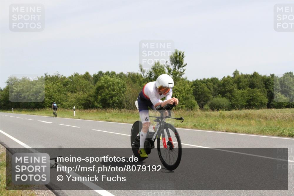 22.06.2025 - Viking Triathlon Yannick Fuchs http://msf.ph/oto/8079192 22.06.2025 12:13:13 Radfahren 4, 201 meine-sportfotos.de