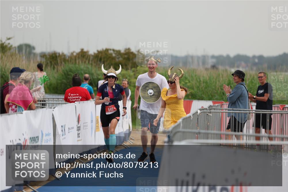 22.06.2025 - Viking Triathlon Yannick Fuchs http://msf.ph/oto/8079213 22.06.2025 16:40:53 Ziel 649 meine-sportfotos.de