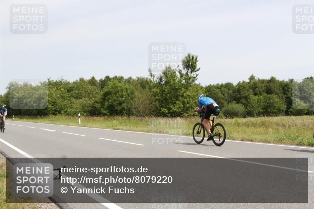 22.06.2025 - Viking Triathlon Yannick Fuchs http://msf.ph/oto/8079220 22.06.2025 12:13:29 Radfahren 8, 163, 237, 257, 281, 288, 628, 638, 660 meine-sportfotos.de