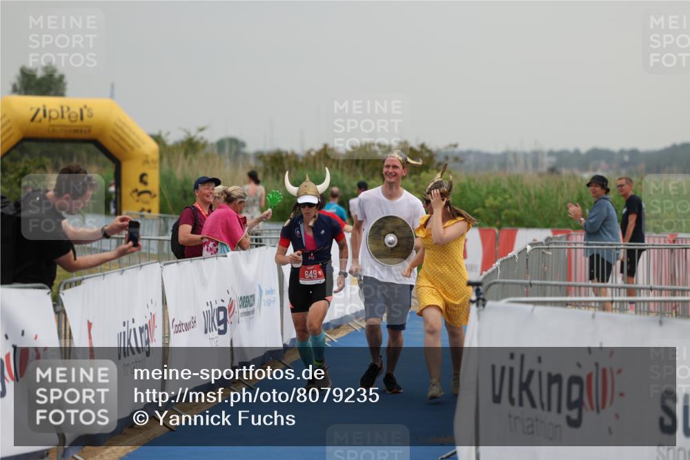 22.06.2025 - Viking Triathlon Yannick Fuchs http://msf.ph/oto/8079235 22.06.2025 16:40:55 Ziel 649 meine-sportfotos.de
