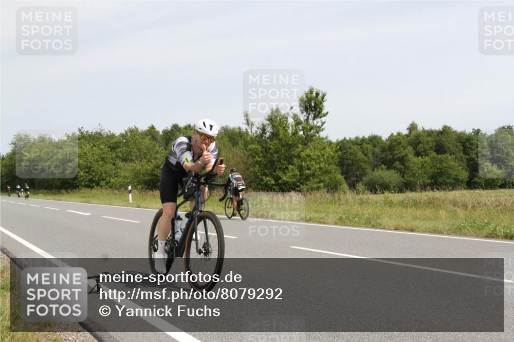 22.06.2025 - Viking Triathlon Yannick Fuchs http://msf.ph/oto/8079292 22.06.2025 12:13:47 Radfahren 190, 269, 482 meine-sportfotos.de