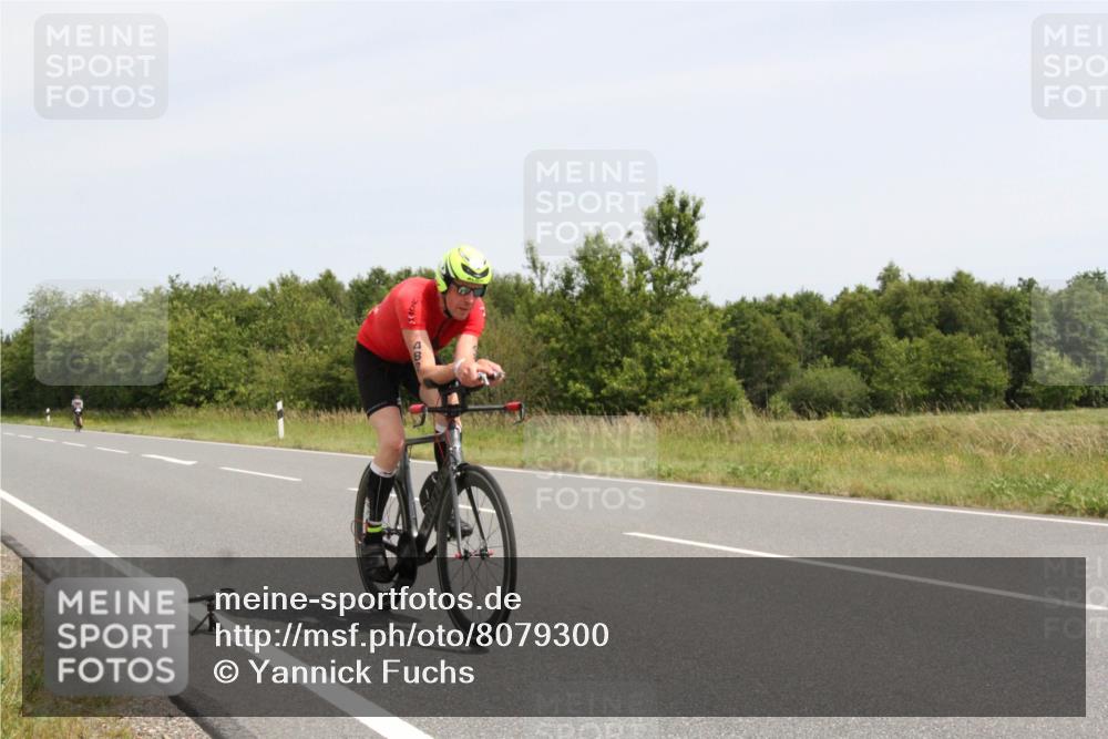22.06.2025 - Viking Triathlon Yannick Fuchs http://msf.ph/oto/8079300 22.06.2025 12:13:52 Radfahren 180, 482 meine-sportfotos.de