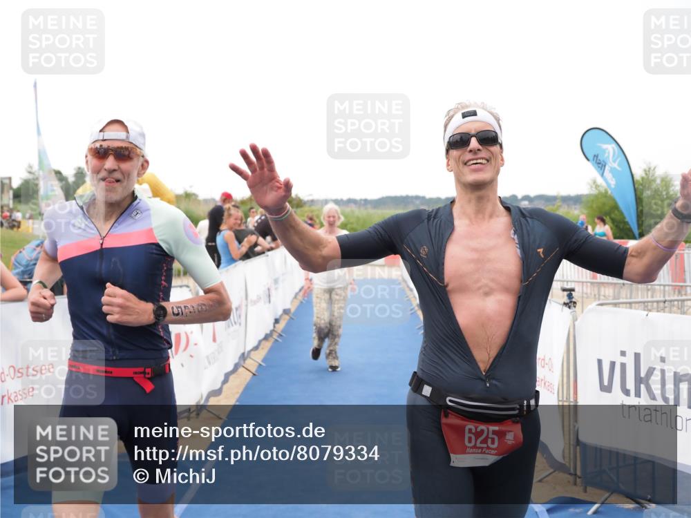 22.06.2025 - Viking Triathlon MichiJ http://msf.ph/oto/8079334 22.06.2025 16:04:12 Ziel 625 meine-sportfotos.de