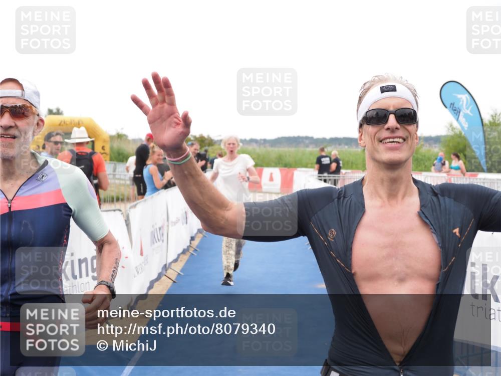 22.06.2025 - Viking Triathlon MichiJ http://msf.ph/oto/8079340 22.06.2025 16:04:13 Ziel 625 meine-sportfotos.de