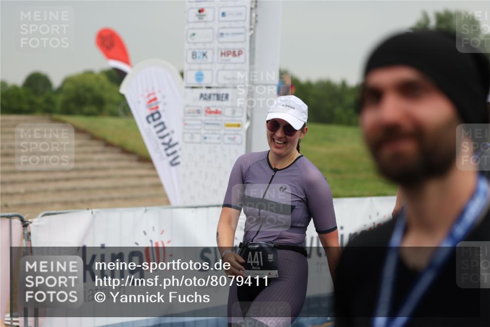 22.06.2025 - Viking Triathlon Yannick Fuchs http://msf.ph/oto/8079411 22.06.2025 16:41:29 Ziel 441 meine-sportfotos.de