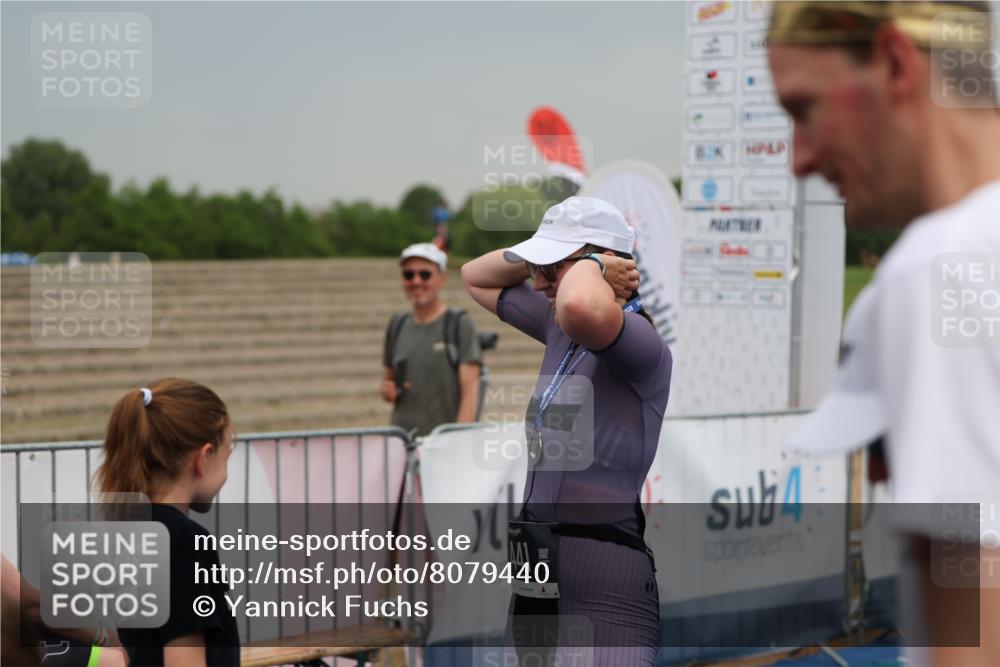 22.06.2025 - Viking Triathlon Yannick Fuchs http://msf.ph/oto/8079440 22.06.2025 16:41:32 Ziel 441 meine-sportfotos.de