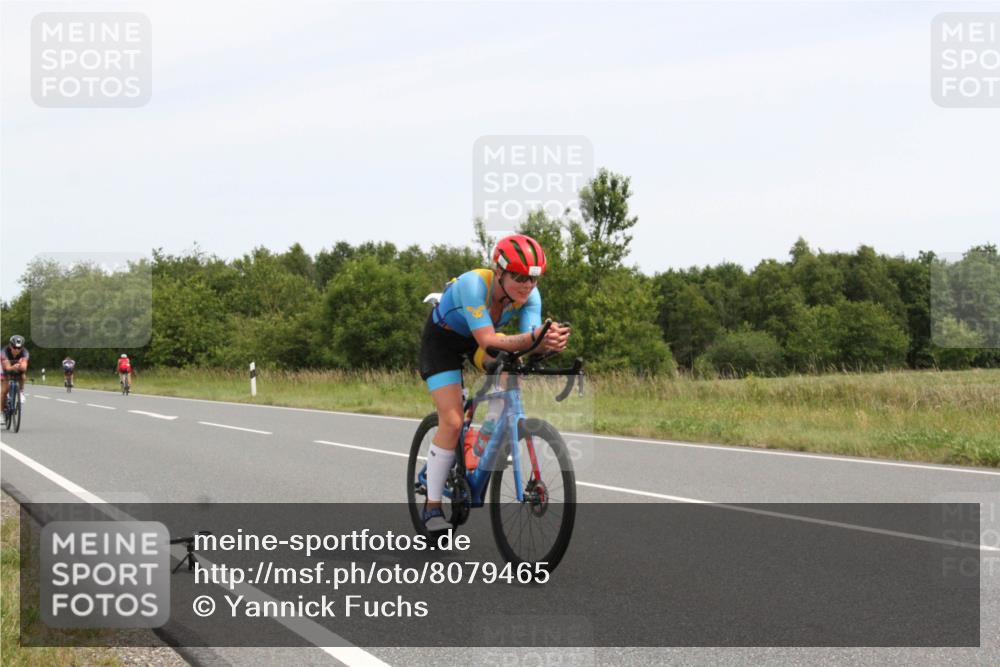 22.06.2025 - Viking Triathlon Yannick Fuchs http://msf.ph/oto/8079465 22.06.2025 12:15:01 Radfahren 72, 376, 433, 553 meine-sportfotos.de