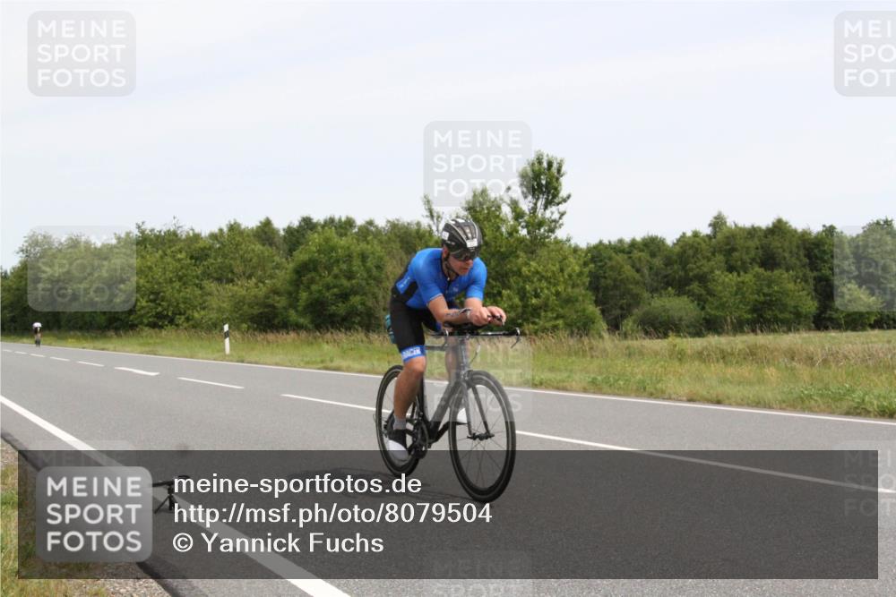 22.06.2025 - Viking Triathlon Yannick Fuchs http://msf.ph/oto/8079504 22.06.2025 12:15:18 Radfahren 153, 355, 440 meine-sportfotos.de