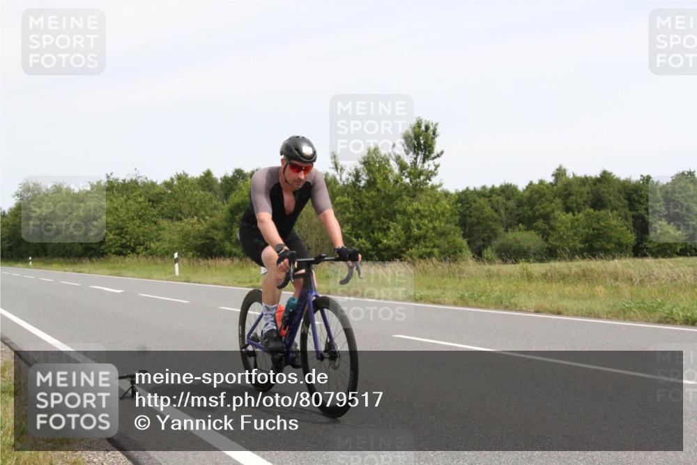 22.06.2025 - Viking Triathlon Yannick Fuchs http://msf.ph/oto/8079517 22.06.2025 12:15:31 Radfahren 22, 211, 275, 641 meine-sportfotos.de