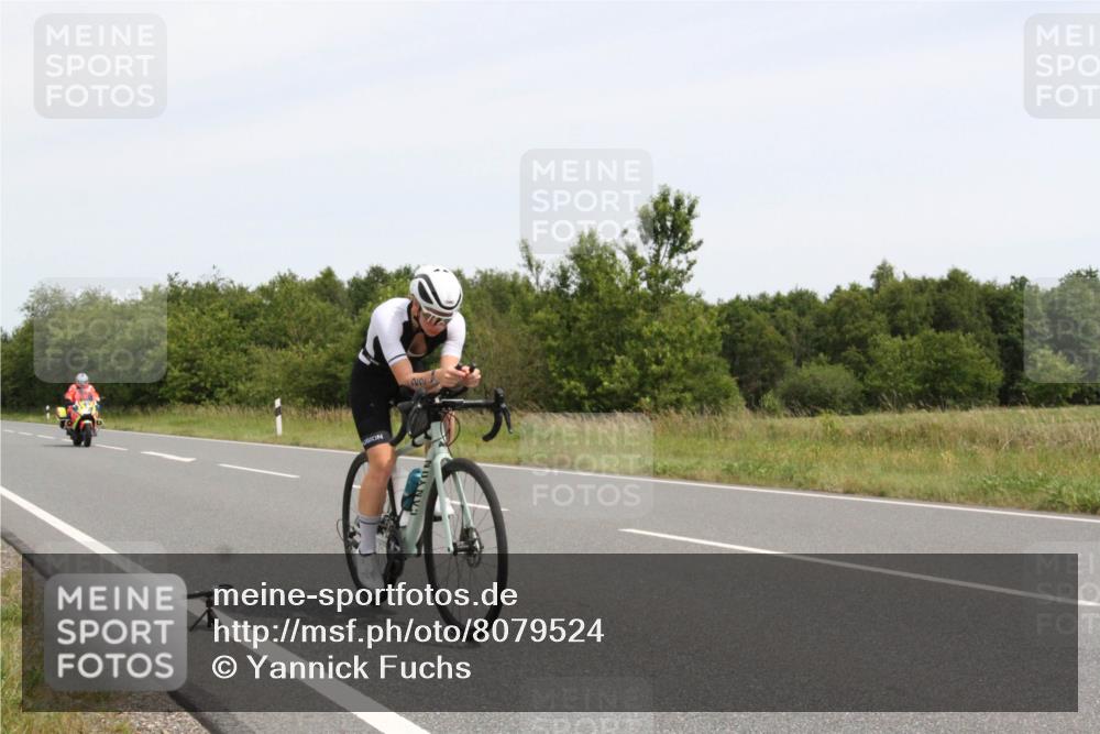 22.06.2025 - Viking Triathlon Yannick Fuchs http://msf.ph/oto/8079524 22.06.2025 12:15:34 Radfahren 22, 211, 275, 641 meine-sportfotos.de