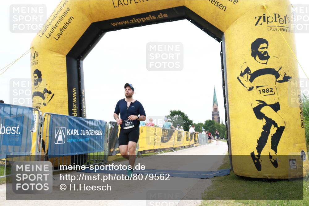 22.06.2025 - Viking Triathlon H.Heesch http://msf.ph/oto/8079562 22.06.2025 15:47:08 Laufen 204, 402 meine-sportfotos.de
