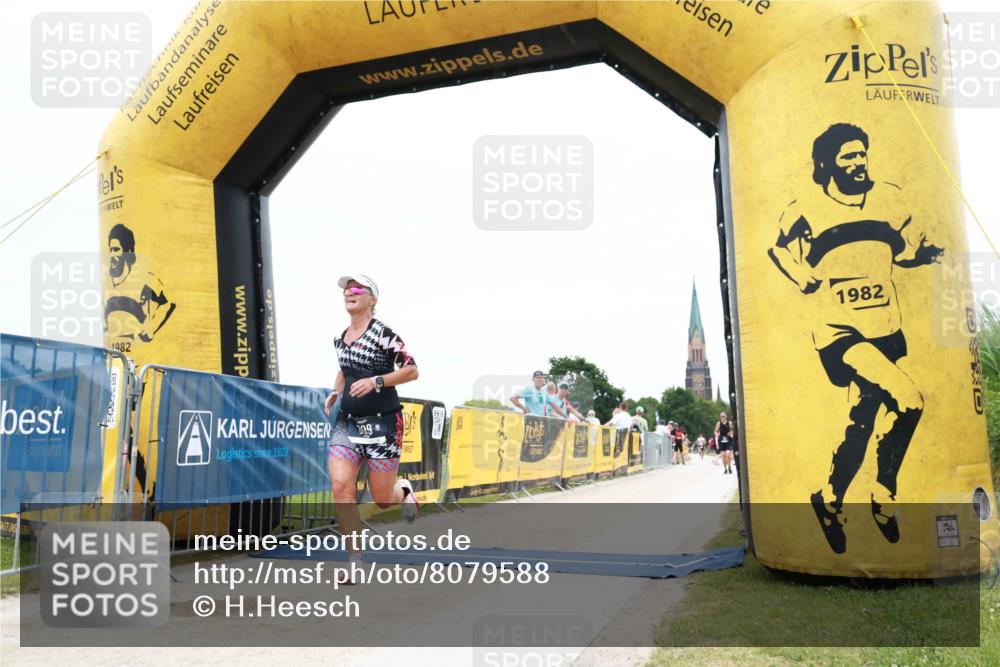 22.06.2025 - Viking Triathlon H.Heesch http://msf.ph/oto/8079588 22.06.2025 15:47:58 Laufen 309 meine-sportfotos.de