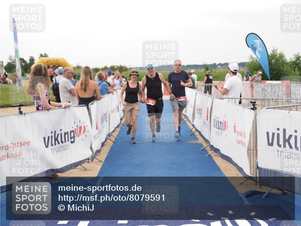 22.06.2025 - Viking Triathlon MichiJ http://msf.ph/oto/8079591 22.06.2025 15:56:31 Ziel 199, 647 meine-sportfotos.de