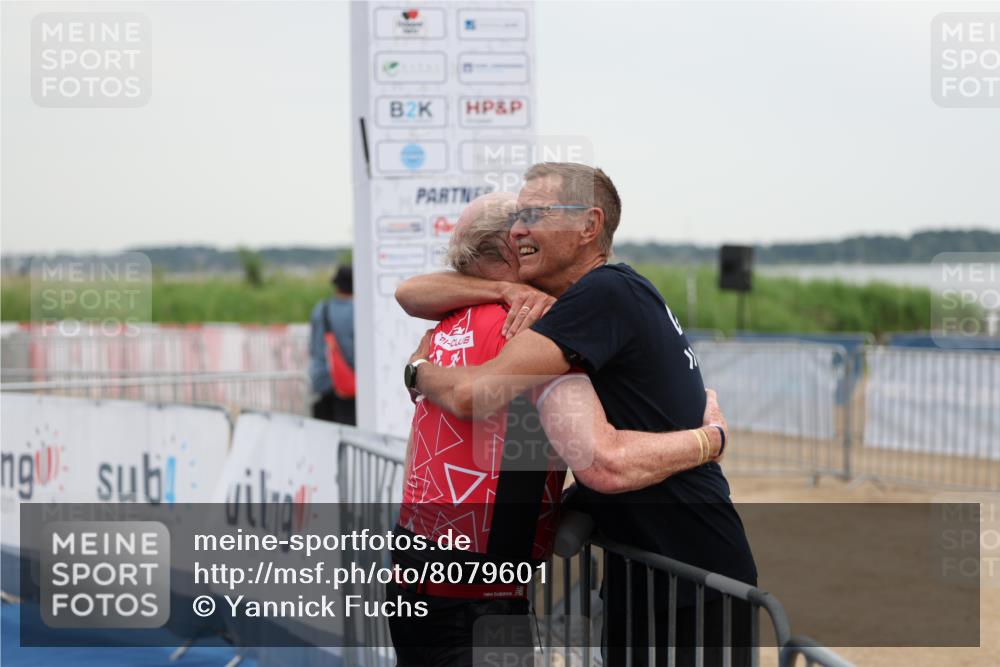 22.06.2025 - Viking Triathlon Yannick Fuchs http://msf.ph/oto/8079601 22.06.2025 16:43:22 Ziel  meine-sportfotos.de