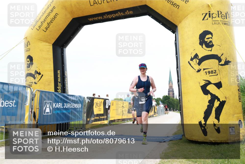 22.06.2025 - Viking Triathlon H.Heesch http://msf.ph/oto/8079613 22.06.2025 15:49:11 Laufen 86, 140 meine-sportfotos.de