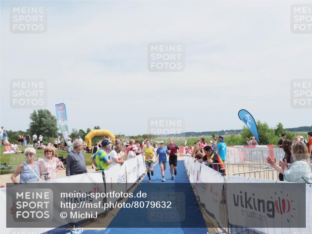 22.06.2025 - Viking Triathlon MichiJ http://msf.ph/oto/8079632 22.06.2025 14:19:14 Ziel 604 meine-sportfotos.de