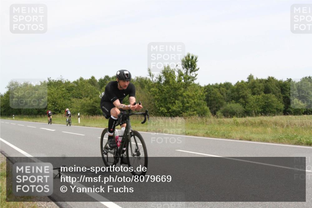 22.06.2025 - Viking Triathlon Yannick Fuchs http://msf.ph/oto/8079669 22.06.2025 12:16:28 Radfahren 5, 330, 419, 429 meine-sportfotos.de