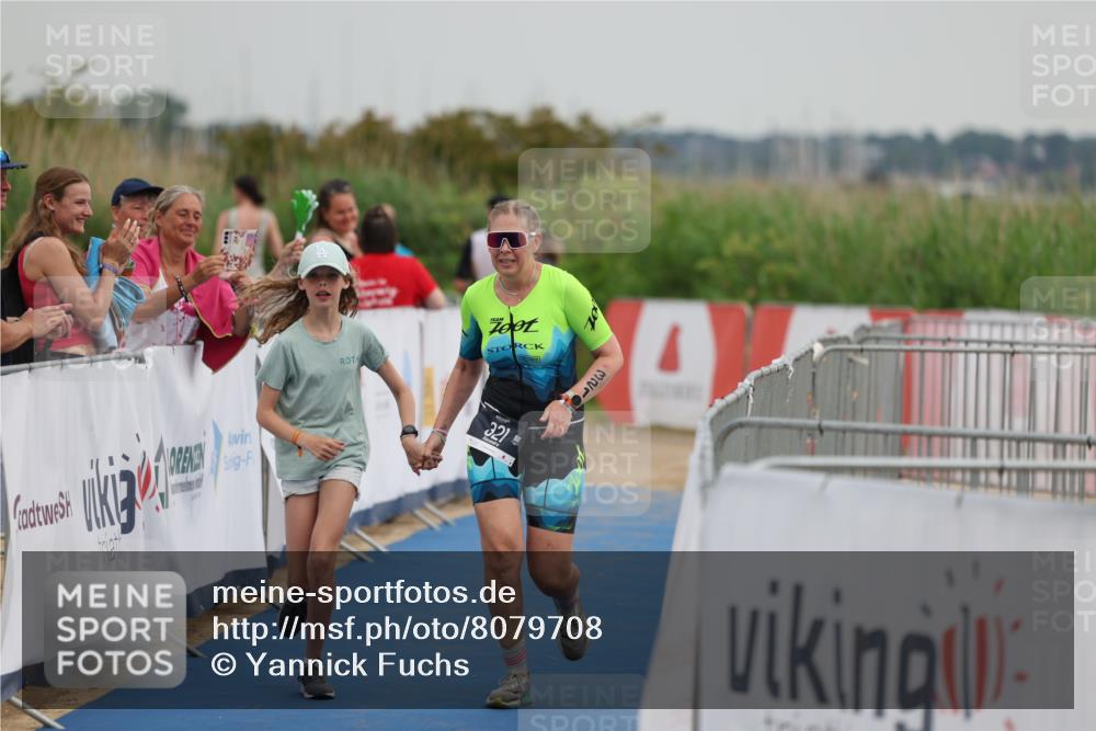 22.06.2025 - Viking Triathlon Yannick Fuchs http://msf.ph/oto/8079708 22.06.2025 16:46:00 Ziel 321 meine-sportfotos.de