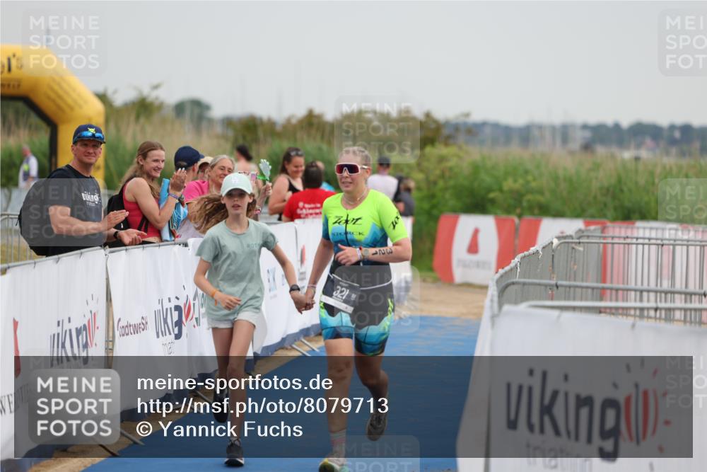 22.06.2025 - Viking Triathlon Yannick Fuchs http://msf.ph/oto/8079713 22.06.2025 16:46:01 Ziel 321 meine-sportfotos.de