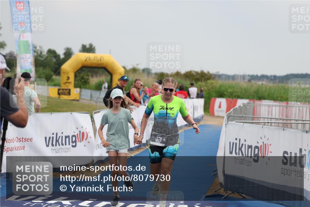 22.06.2025 - Viking Triathlon Yannick Fuchs http://msf.ph/oto/8079730 22.06.2025 16:46:03 Ziel 321 meine-sportfotos.de