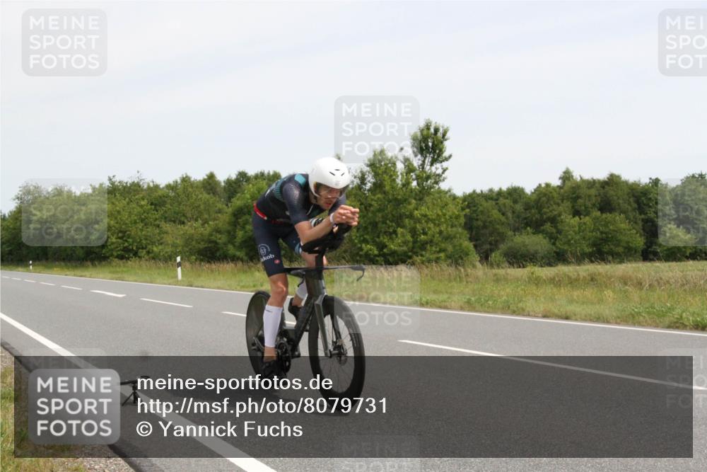 22.06.2025 - Viking Triathlon Yannick Fuchs http://msf.ph/oto/8079731 22.06.2025 12:17:06 Radfahren 1, 455, 527, 557 meine-sportfotos.de