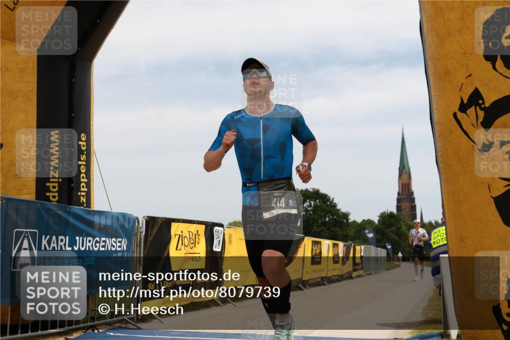 22.06.2025 - Viking Triathlon H.Heesch http://msf.ph/oto/8079739 22.06.2025 12:36:29 Laufen 1, 414 meine-sportfotos.de