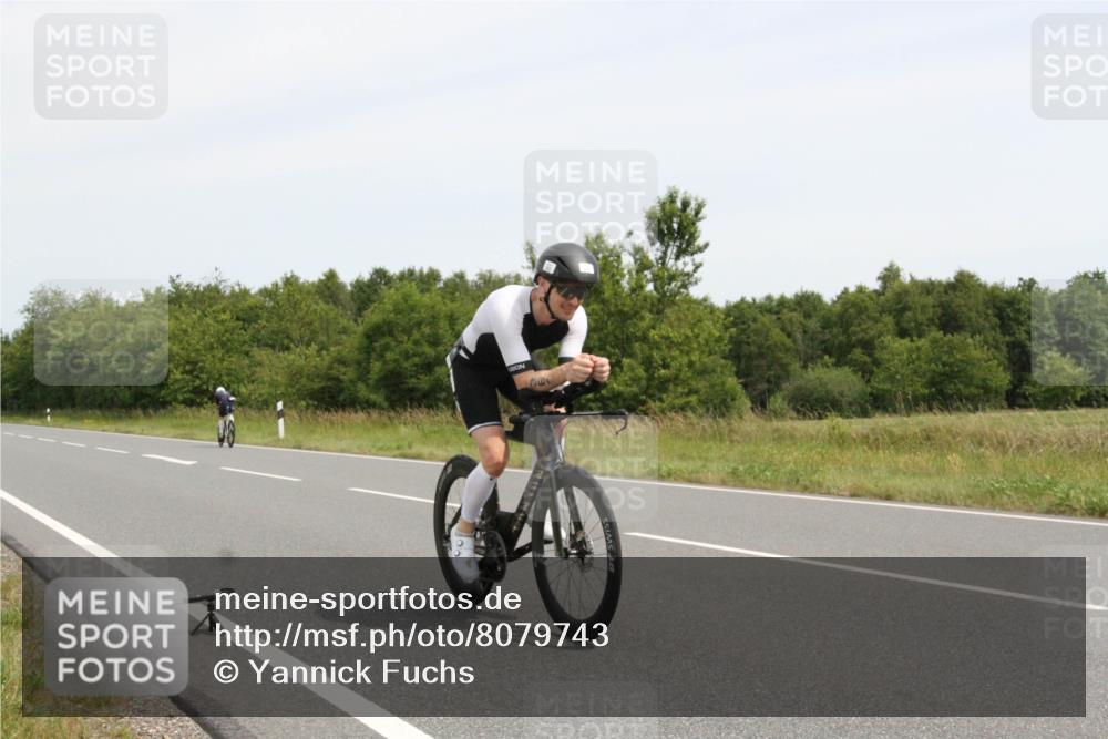22.06.2025 - Viking Triathlon Yannick Fuchs http://msf.ph/oto/8079743 22.06.2025 12:17:12 Radfahren 360, 527 meine-sportfotos.de