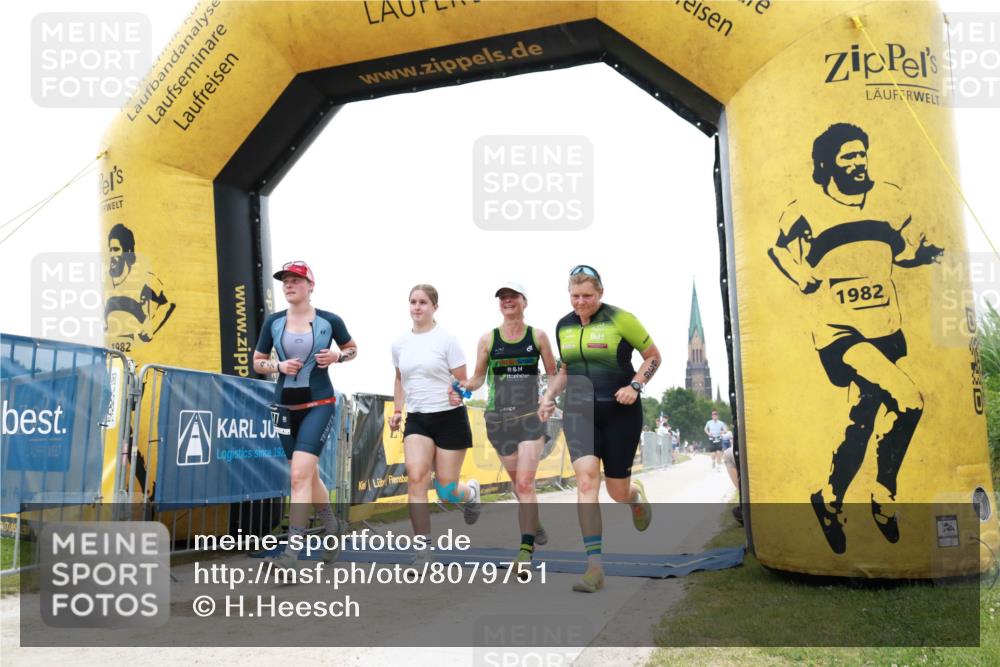 22.06.2025 - Viking Triathlon H.Heesch http://msf.ph/oto/8079751 22.06.2025 15:54:54 Laufen 477, 636 meine-sportfotos.de