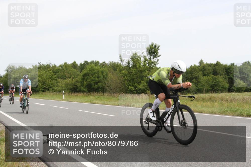 22.06.2025 - Viking Triathlon Yannick Fuchs http://msf.ph/oto/8079766 22.06.2025 12:17:34 Radfahren 44, 54, 156, 194, 220, 361 meine-sportfotos.de