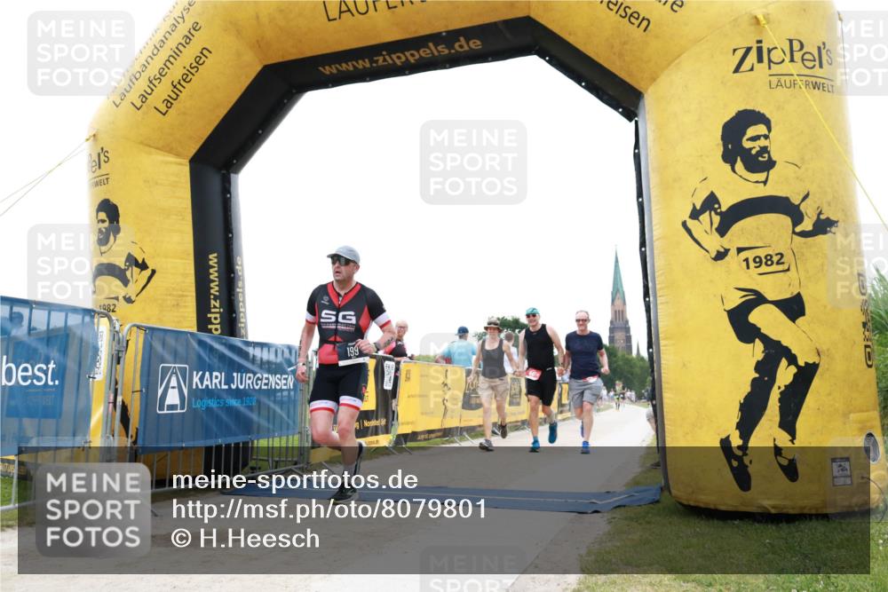 22.06.2025 - Viking Triathlon H.Heesch http://msf.ph/oto/8079801 22.06.2025 15:56:11 Laufen 199, 647 meine-sportfotos.de