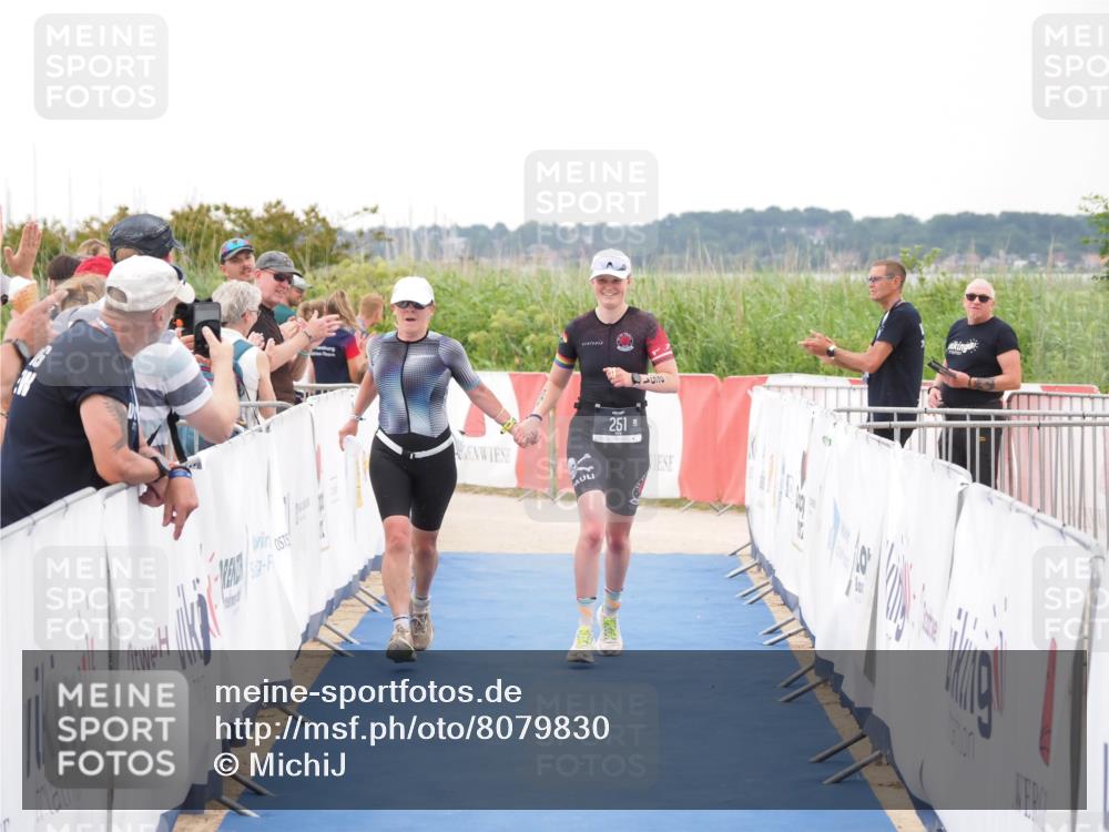 22.06.2025 - Viking Triathlon MichiJ http://msf.ph/oto/8079830 22.06.2025 16:05:33 Ziel 251, 454 meine-sportfotos.de