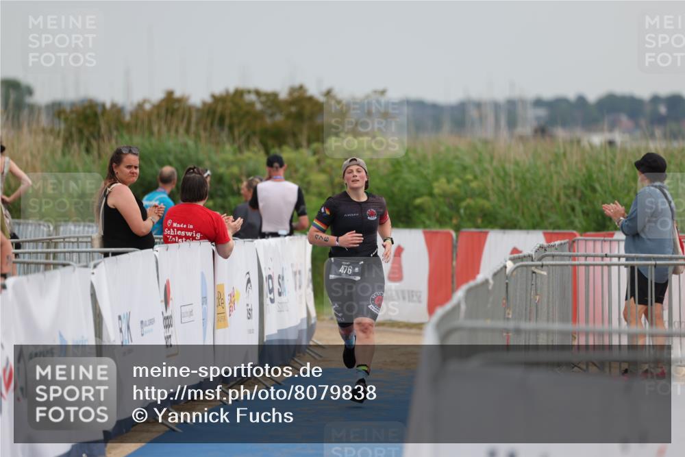 22.06.2025 - Viking Triathlon Yannick Fuchs http://msf.ph/oto/8079838 22.06.2025 16:47:52 Ziel 476 meine-sportfotos.de
