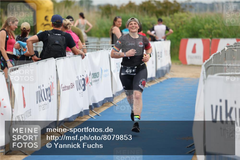 22.06.2025 - Viking Triathlon Yannick Fuchs http://msf.ph/oto/8079853 22.06.2025 16:47:55 Ziel 476 meine-sportfotos.de