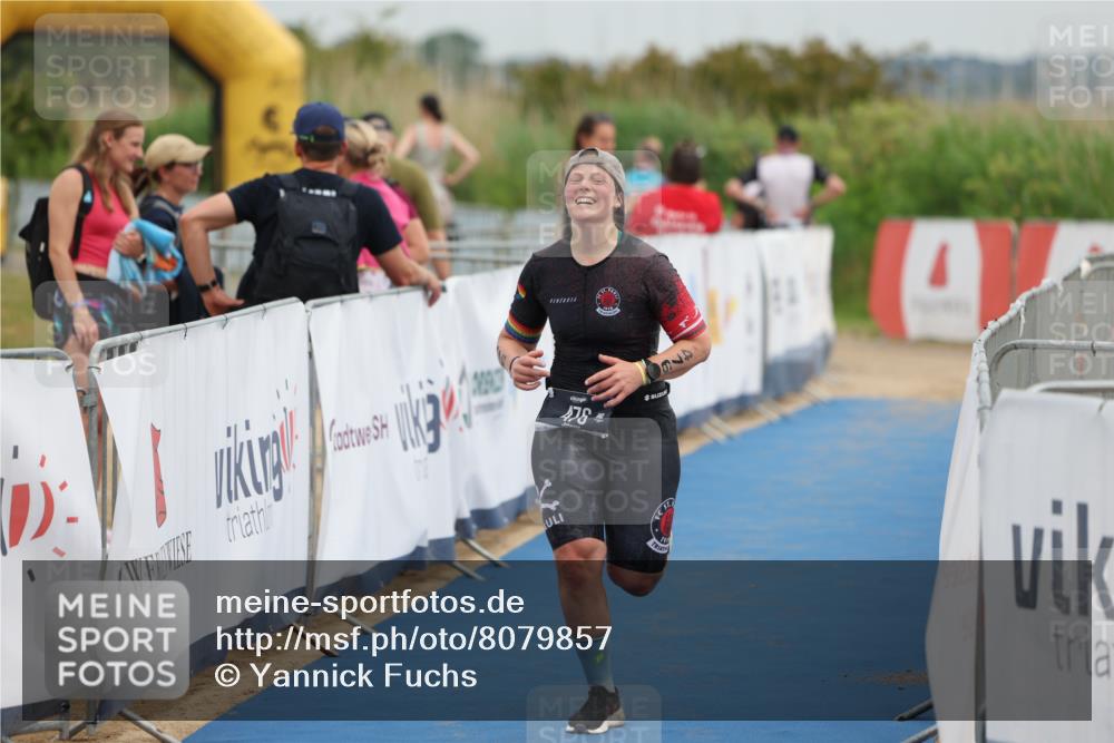22.06.2025 - Viking Triathlon Yannick Fuchs http://msf.ph/oto/8079857 22.06.2025 16:47:56 Ziel 476 meine-sportfotos.de