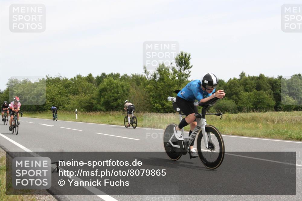 22.06.2025 - Viking Triathlon Yannick Fuchs http://msf.ph/oto/8079865 22.06.2025 12:17:51 Radfahren 45, 214, 414, 464, 488, 492, 509, 511, 653 meine-sportfotos.de
