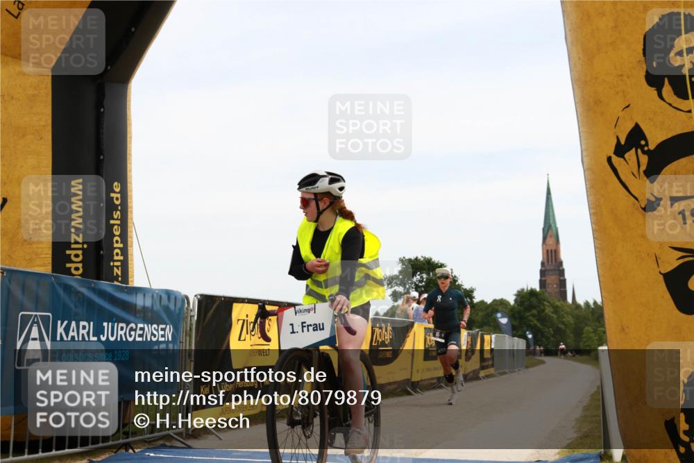22.06.2025 - Viking Triathlon H.Heesch http://msf.ph/oto/8079879 22.06.2025 12:45:52 Laufen 15 meine-sportfotos.de