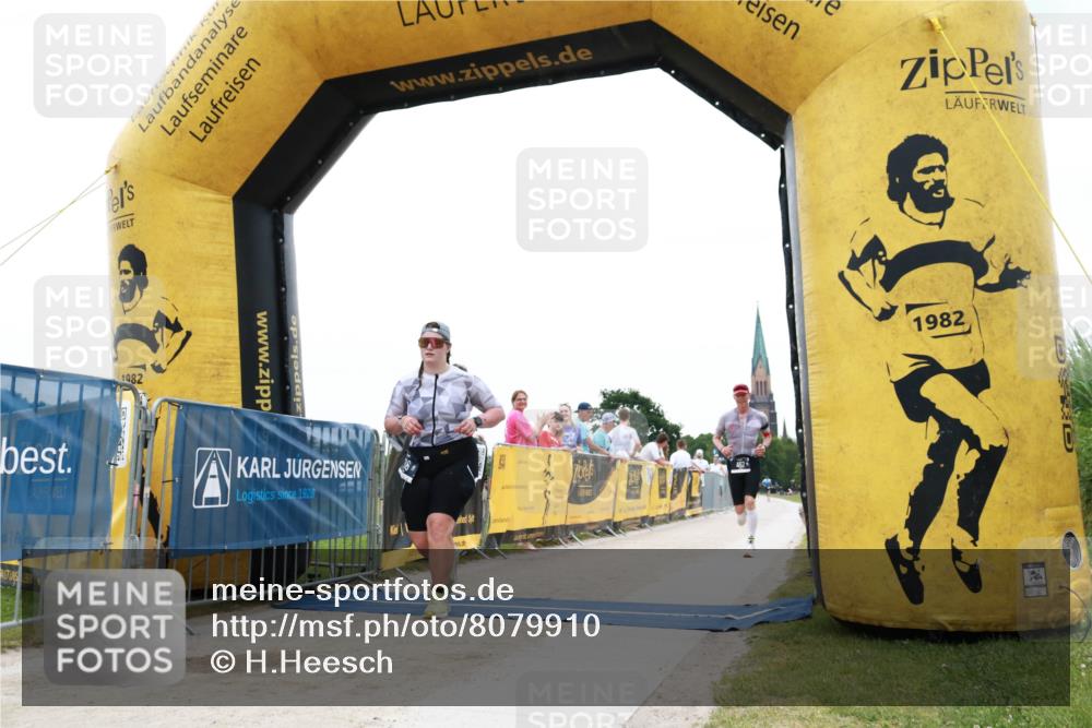 22.06.2025 - Viking Triathlon H.Heesch http://msf.ph/oto/8079910 22.06.2025 15:59:25 Laufen 236, 462 meine-sportfotos.de