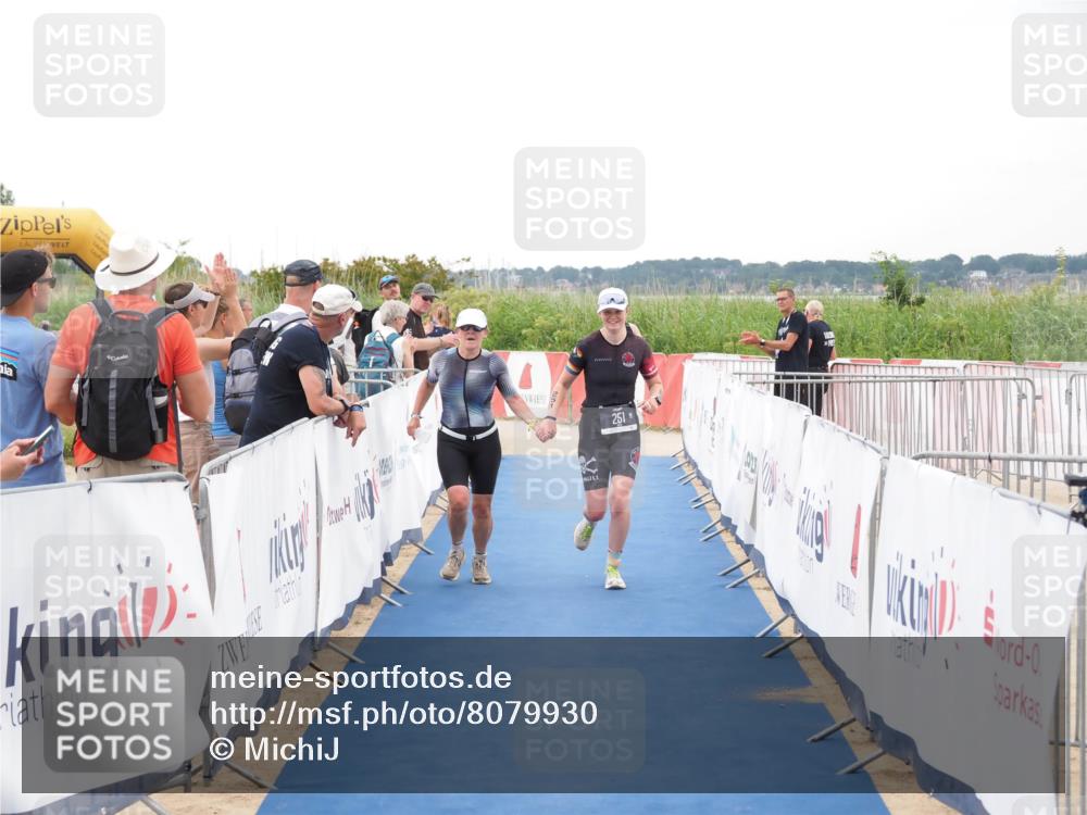 22.06.2025 - Viking Triathlon MichiJ http://msf.ph/oto/8079930 22.06.2025 16:05:35 Ziel 251, 454 meine-sportfotos.de