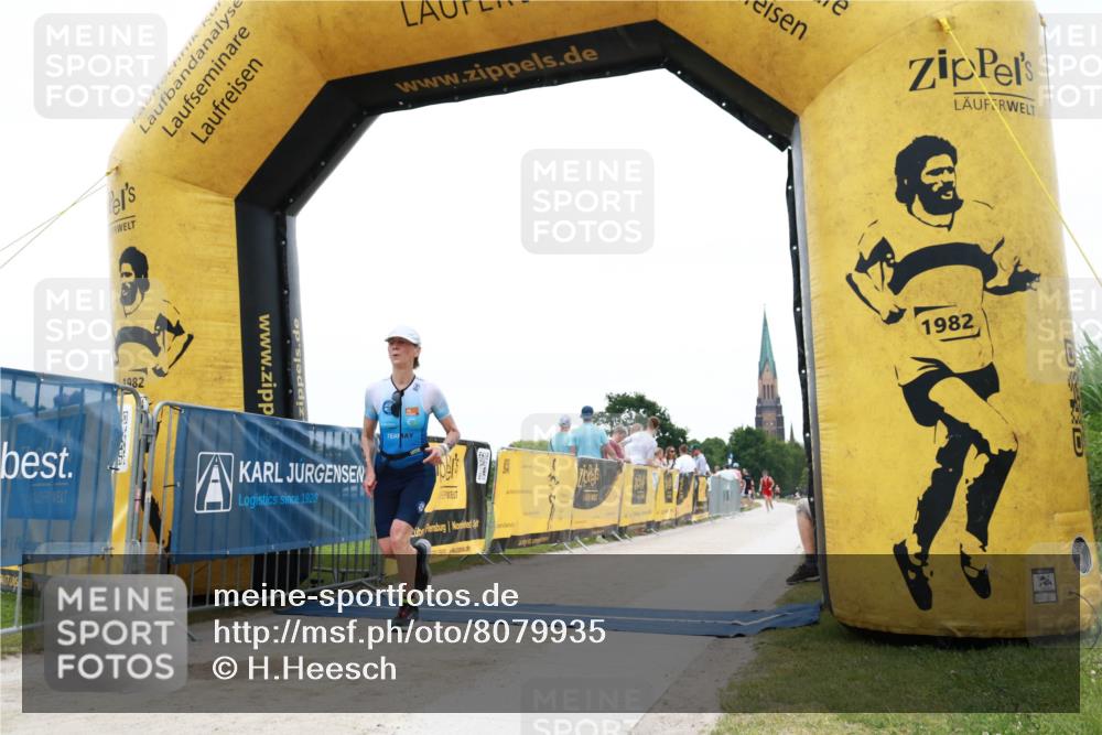 22.06.2025 - Viking Triathlon H.Heesch http://msf.ph/oto/8079935 22.06.2025 16:00:08 Laufen 154 meine-sportfotos.de