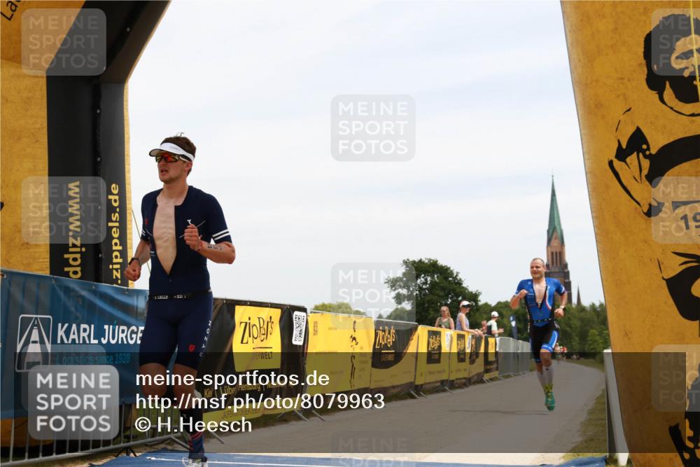 22.06.2025 - Viking Triathlon H.Heesch http://msf.ph/oto/8079963 22.06.2025 12:49:41 Laufen 347, 544 meine-sportfotos.de