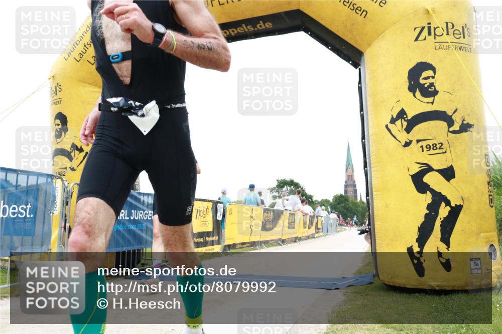 22.06.2025 - Viking Triathlon H.Heesch http://msf.ph/oto/8079992 22.06.2025 16:01:21 Laufen 291, 543 meine-sportfotos.de