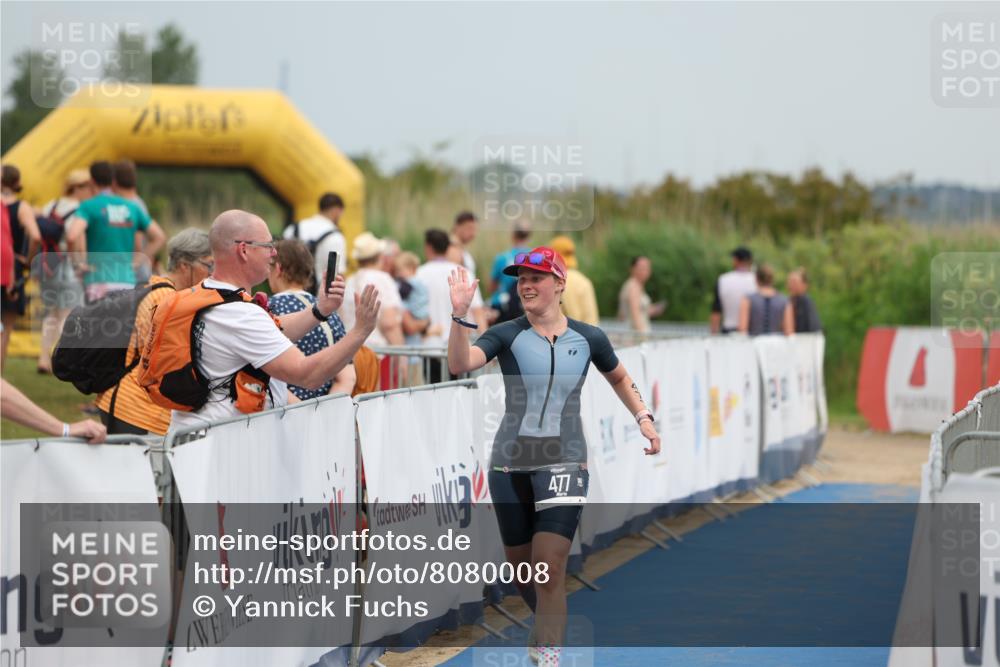 22.06.2025 - Viking Triathlon Yannick Fuchs http://msf.ph/oto/8080008 22.06.2025 16:50:00 Ziel 477, 499 meine-sportfotos.de