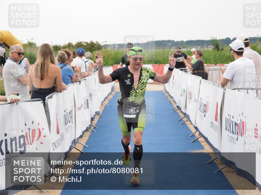 22.06.2025 - Viking Triathlon MichiJ http://msf.ph/oto/8080081 22.06.2025 15:56:41 Ziel 261, 306 meine-sportfotos.de