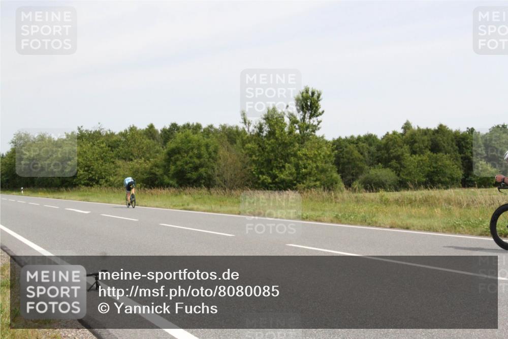22.06.2025 - Viking Triathlon Yannick Fuchs http://msf.ph/oto/8080085 22.06.2025 12:19:23 Radfahren 124, 207, 251, 336 meine-sportfotos.de