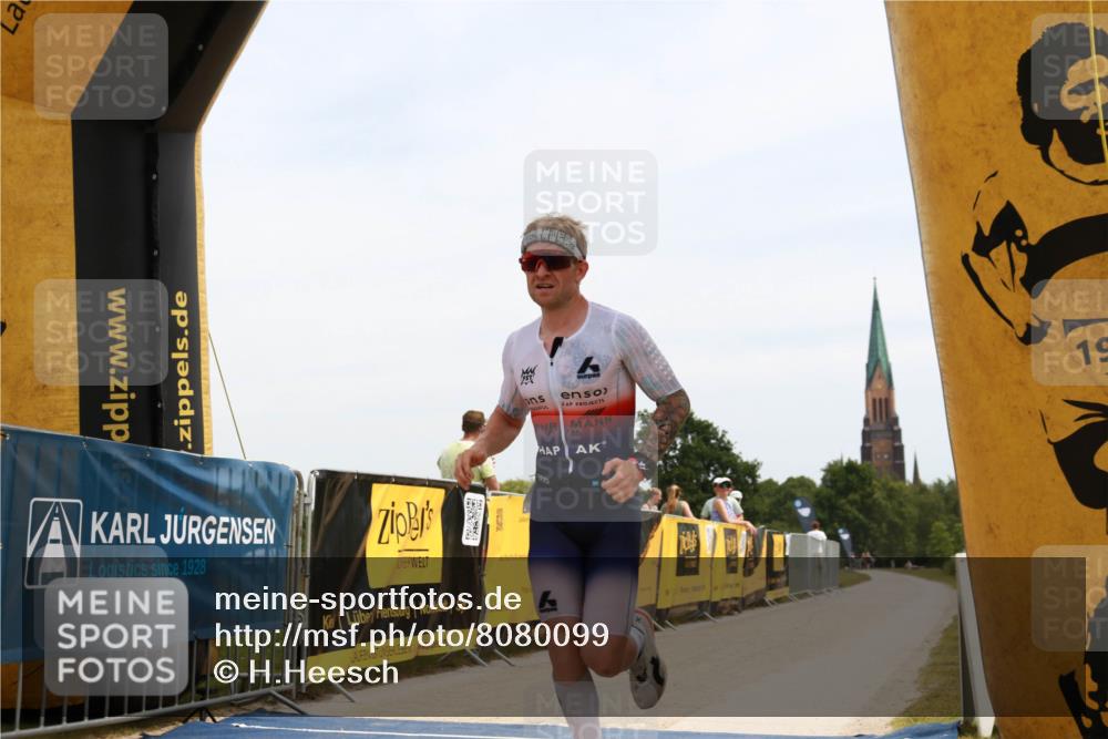 22.06.2025 - Viking Triathlon H.Heesch http://msf.ph/oto/8080099 22.06.2025 12:56:30 Laufen 4 meine-sportfotos.de