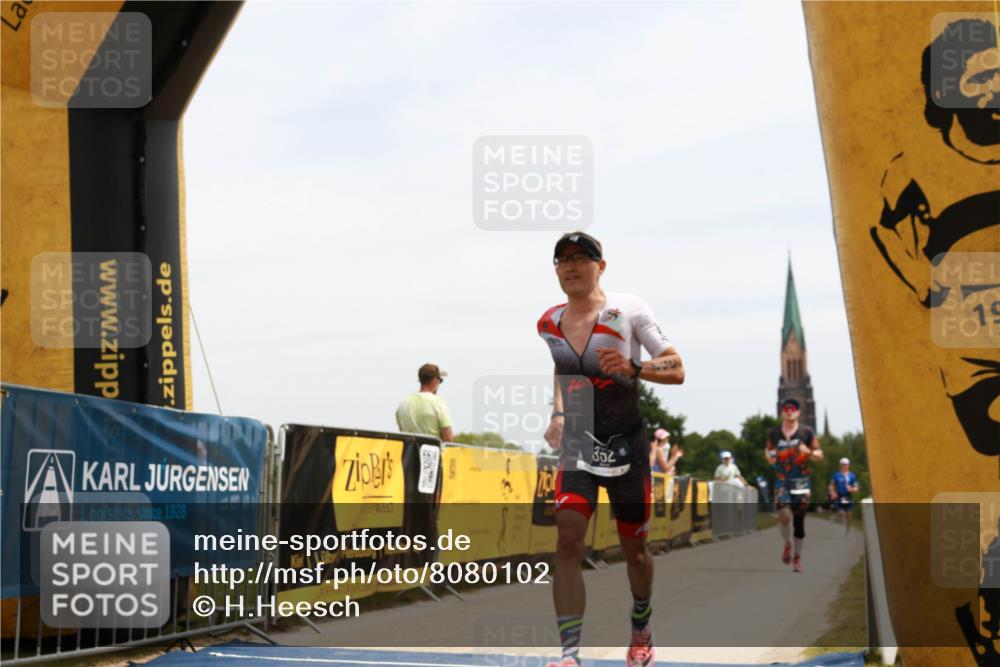 22.06.2025 - Viking Triathlon H.Heesch http://msf.ph/oto/8080102 22.06.2025 12:57:18 Laufen 352, 355 meine-sportfotos.de